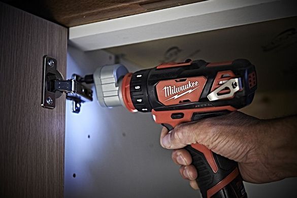 Дриль-шуруповерт акумуляторний Milwaukee M12 BDDXKIT-202C (4933447836) (4933447836) фото