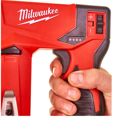 Аккумуляторный степлер Milwaukee M12 BST-202X (4933459635) (4933459635) фото