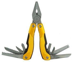Универсальный инструмент MULTI-TOOL с двенадцатью функциями STANLEY STHT0-28111 (STHT0-28111) фото